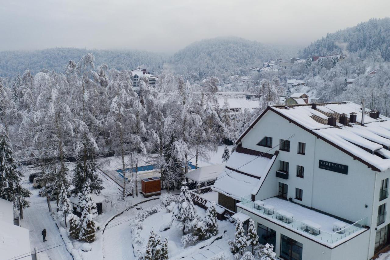 Yaremche Club Hotel ภายนอก รูปภาพ