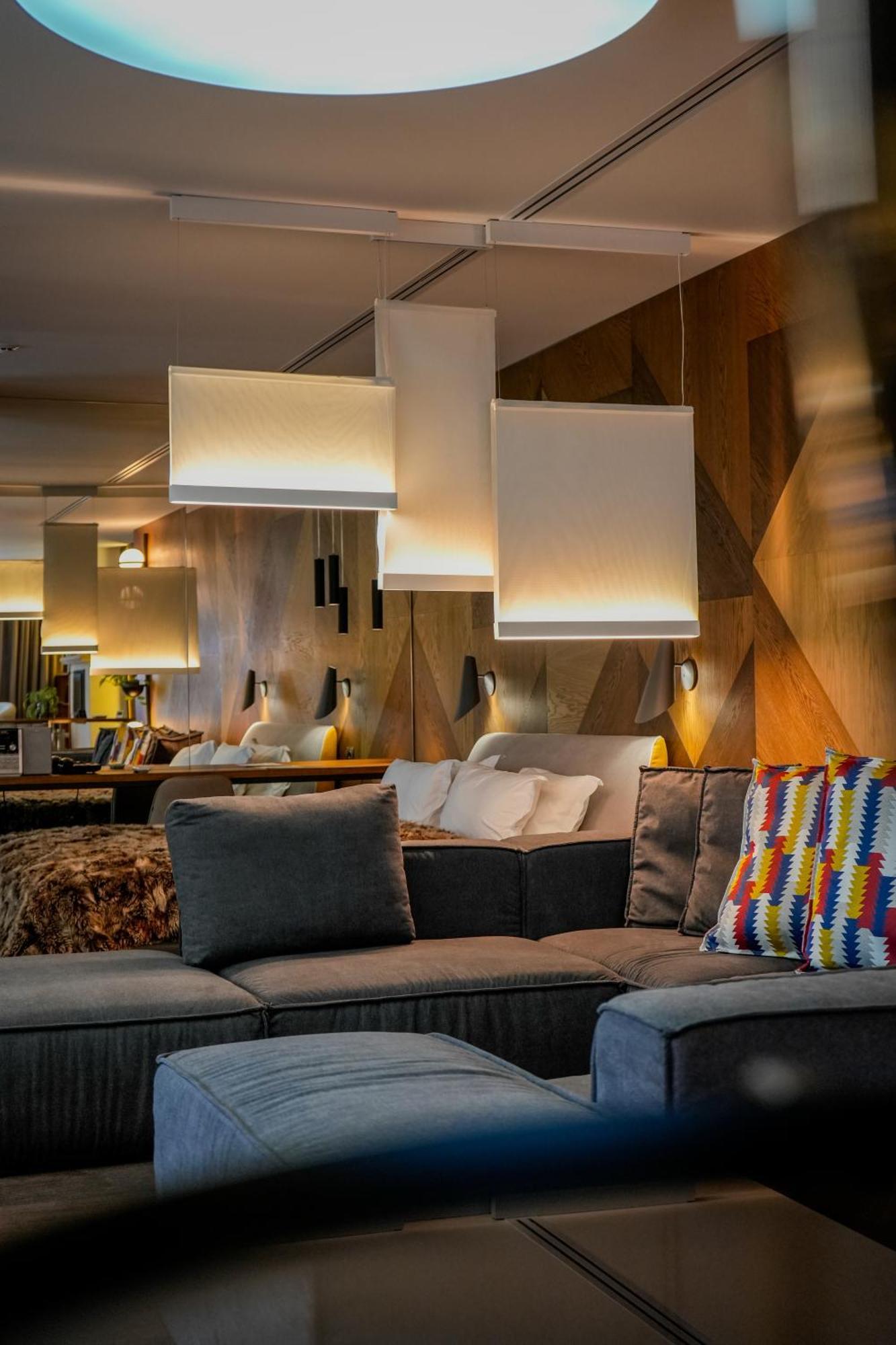 Yaremche Club Hotel ภายนอก รูปภาพ